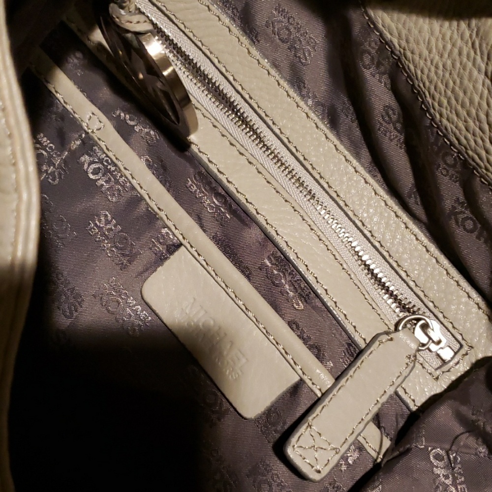 Michael Kors gray hobo purse - Picture 4 of 4